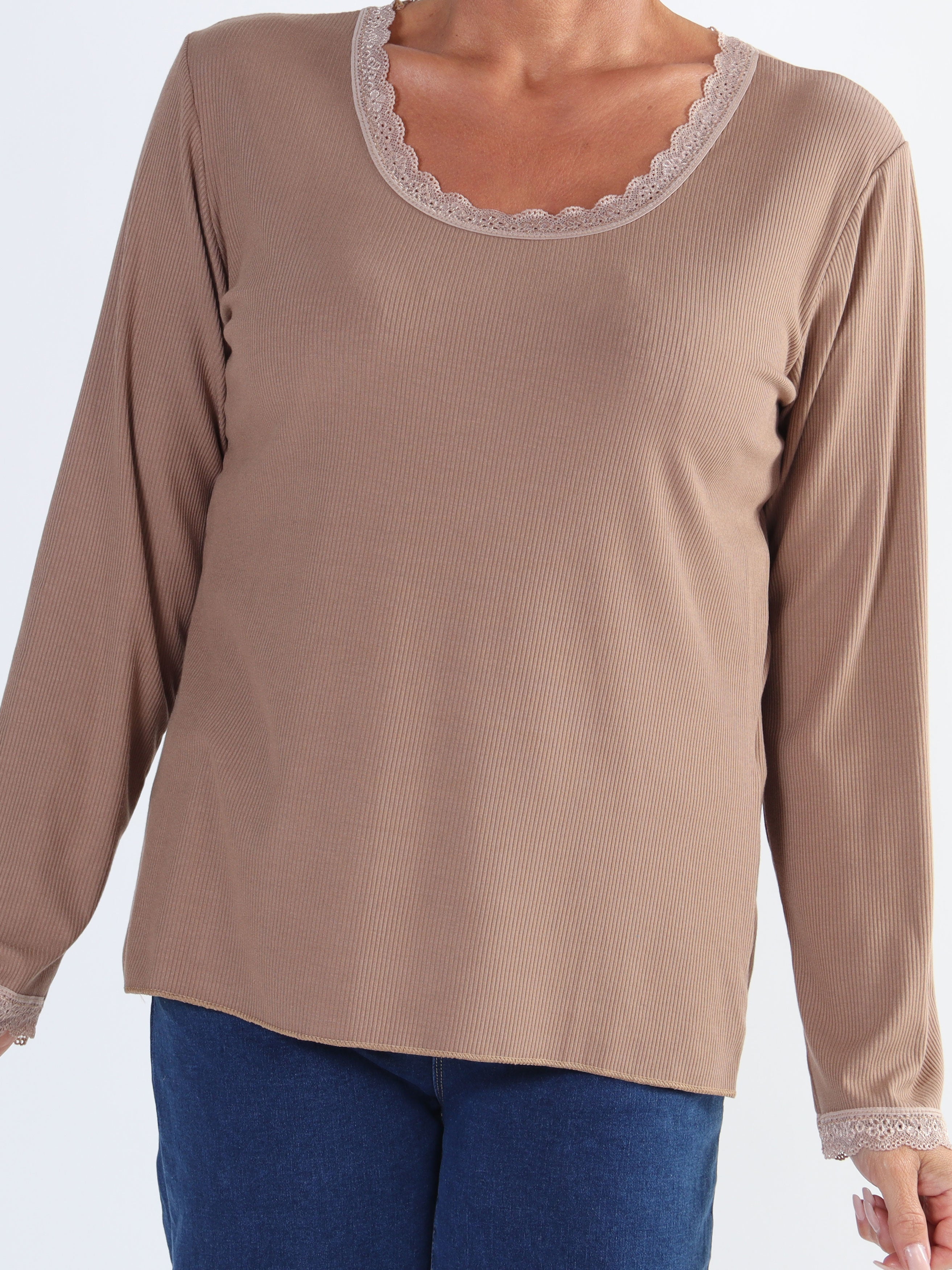 Ibina Long Sleeve - Plus size bluse med rib og blondekanter